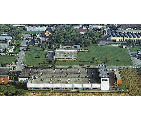 Çiçeği burnunda - firma merkezi Müllheim'a taşınıyor.